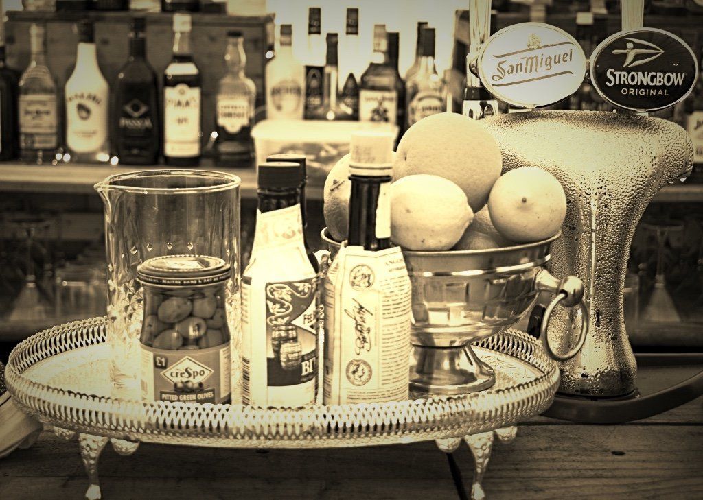 cocktail bar hire