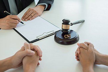 Marriage Attorney — Consultation on Marriage Divorce in Victoria, TX Marriage Attorney — Consultation on Marriage Divorce in Victoria, TX