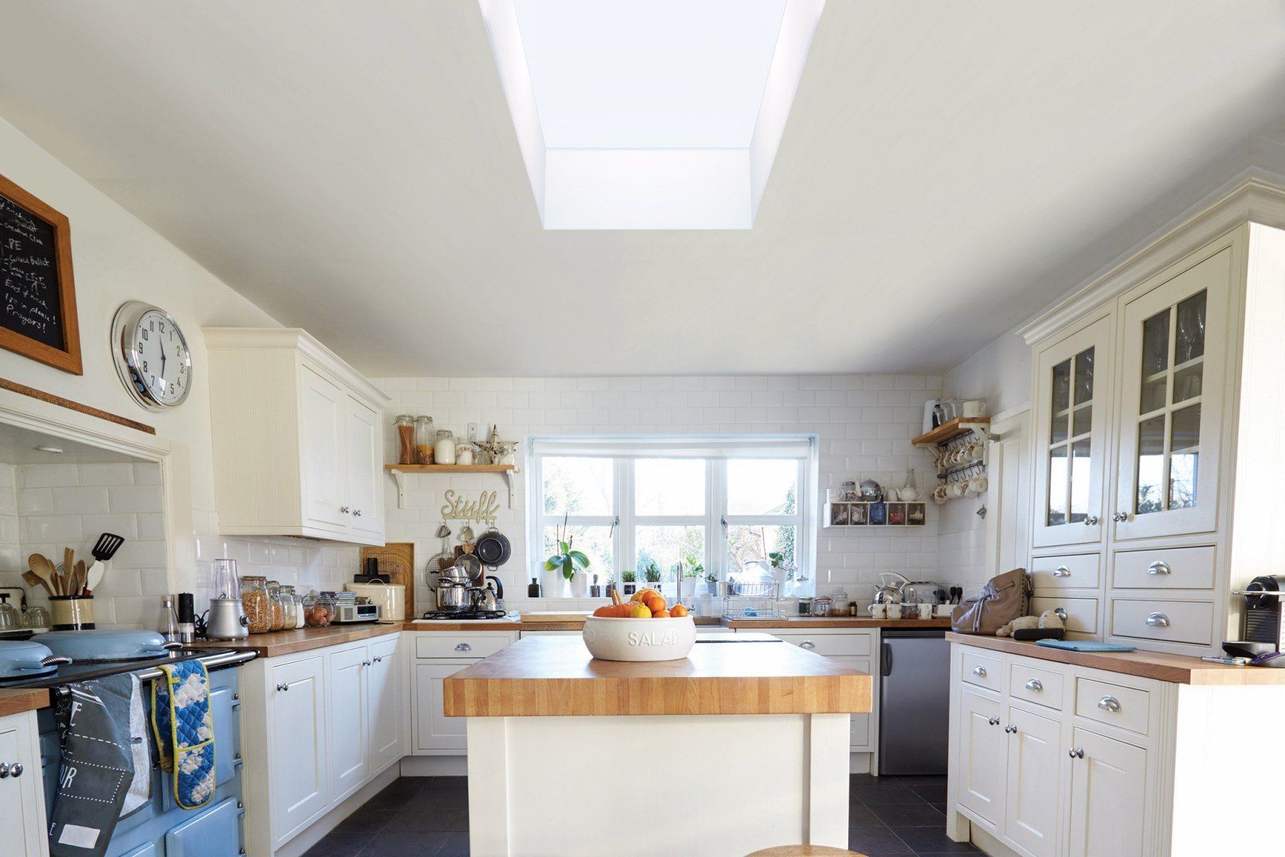 Lightwell. Skylight in kitchen.