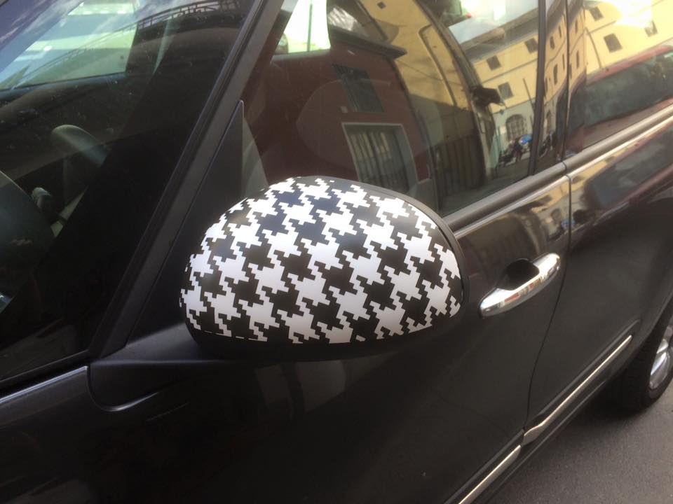 Wrapping car