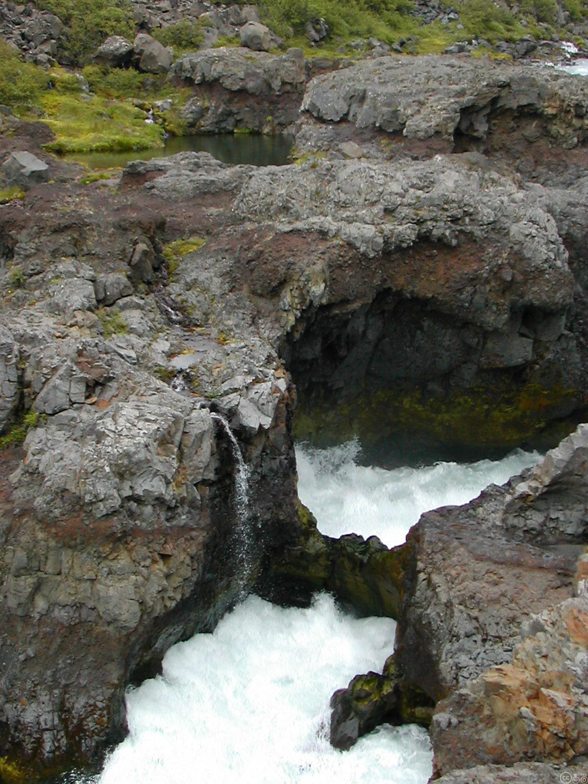 Barnafoss