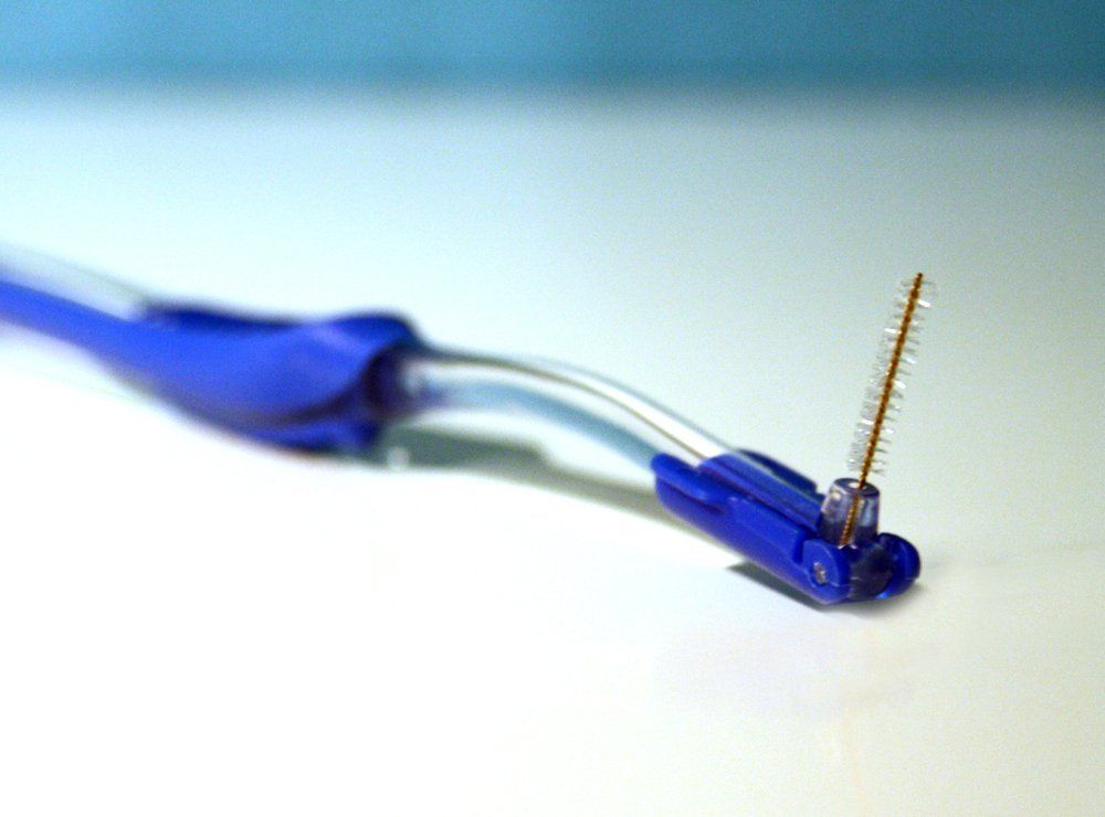 Zahnzwischenraumbürste (Interdentalbürste)