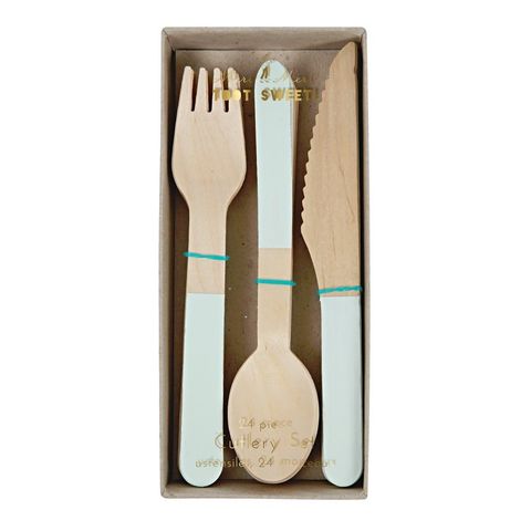 image-420198-Unicorn_Dinner_Plate_45-2168.w640.JPG?1455578681857