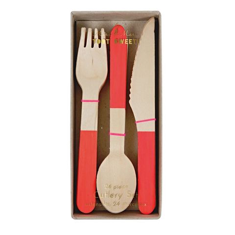 image-420198-Unicorn_Dinner_Plate_45-2168.w640.JPG?1455578681857