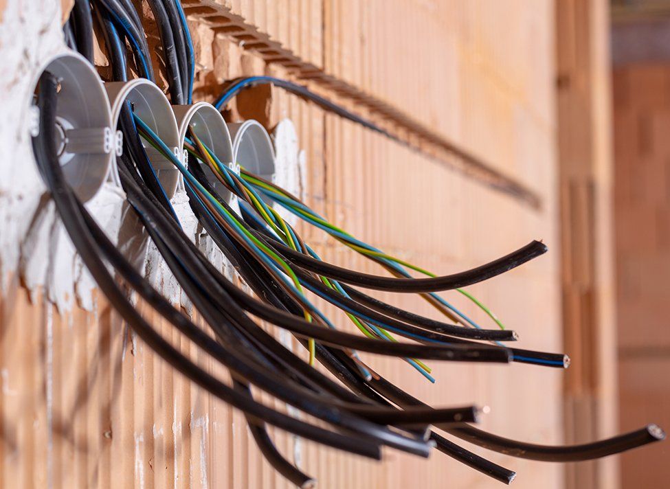 Cut Wires — Crossett, AR — Master Technicians & Mechanicals LLC