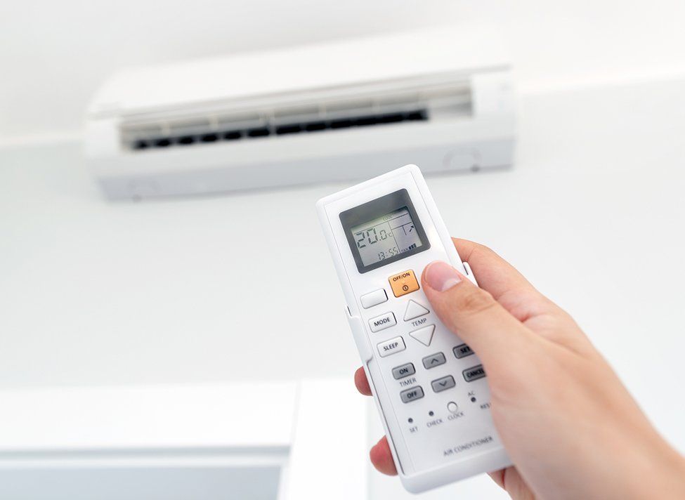 Adjusting Air Conditioner Temperature — Crossett, AR — Master Technicians & Mechanicals LLC
