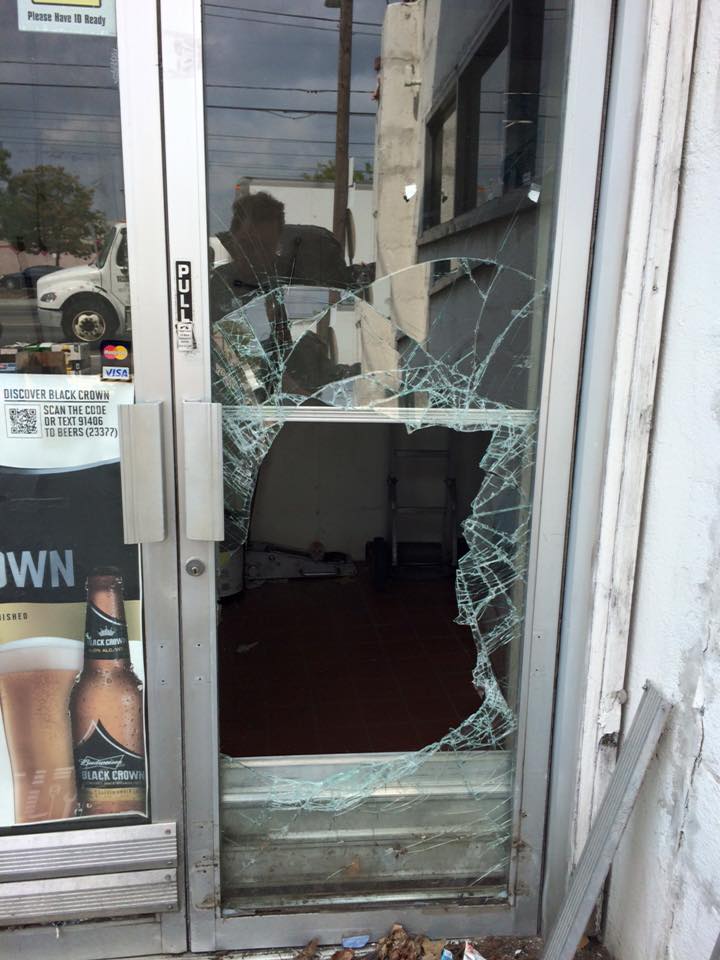 Suburban Glass | Glass Door Repair - Central Islip, NY