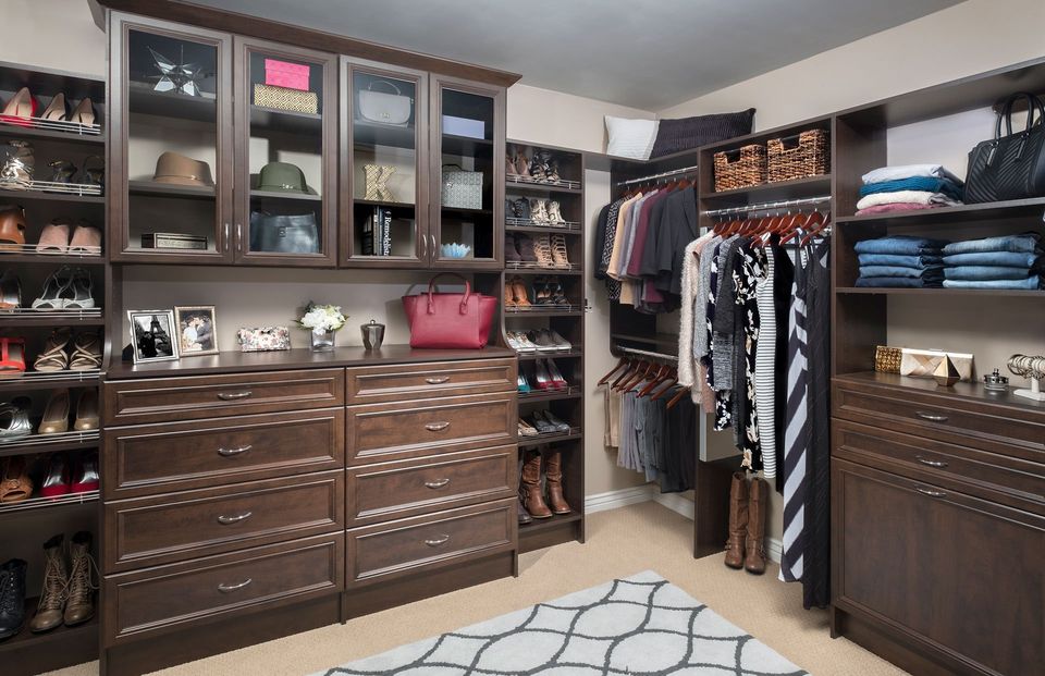 Chocolate Pear Walk In Closet System
