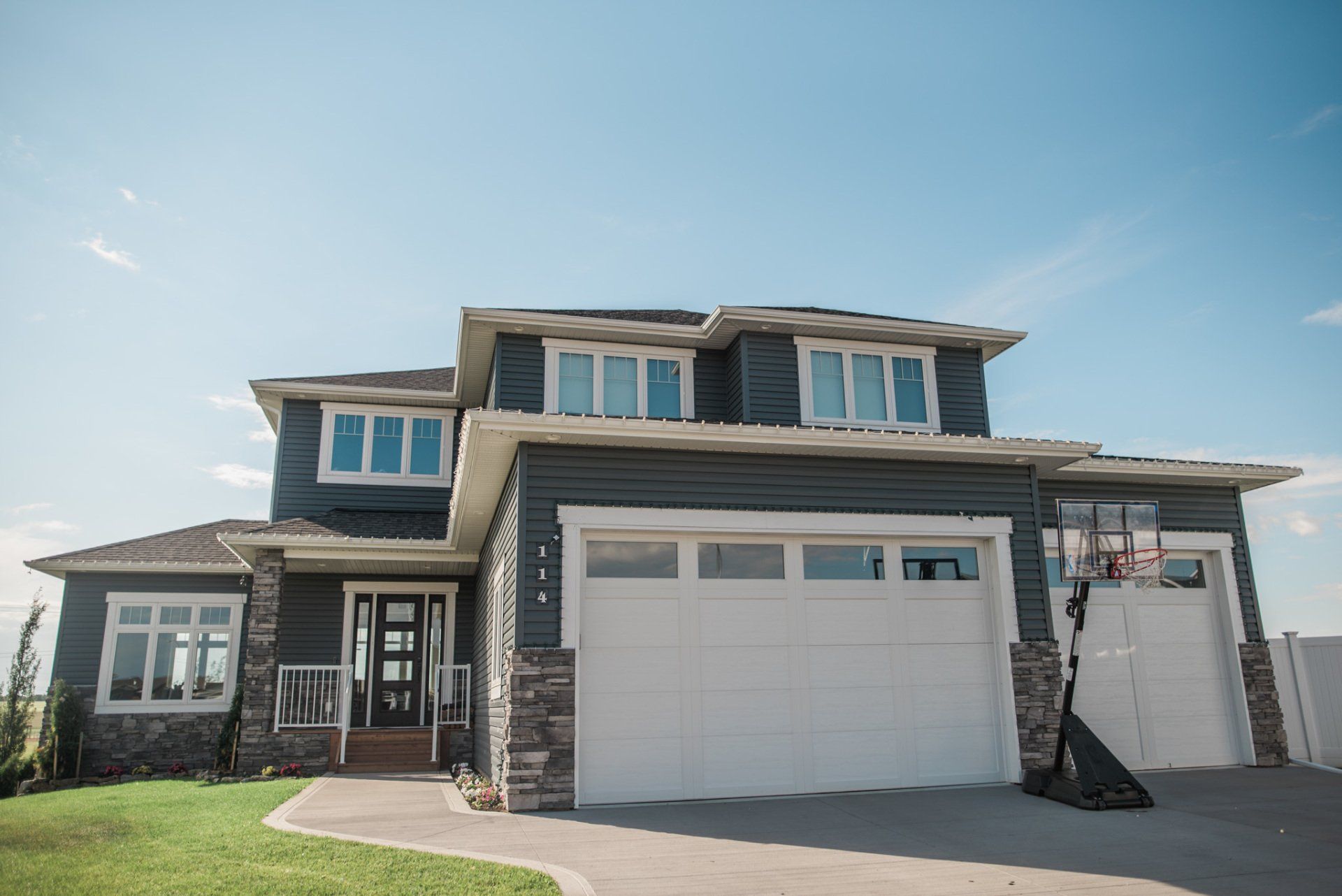 window and door specialist Alberta image