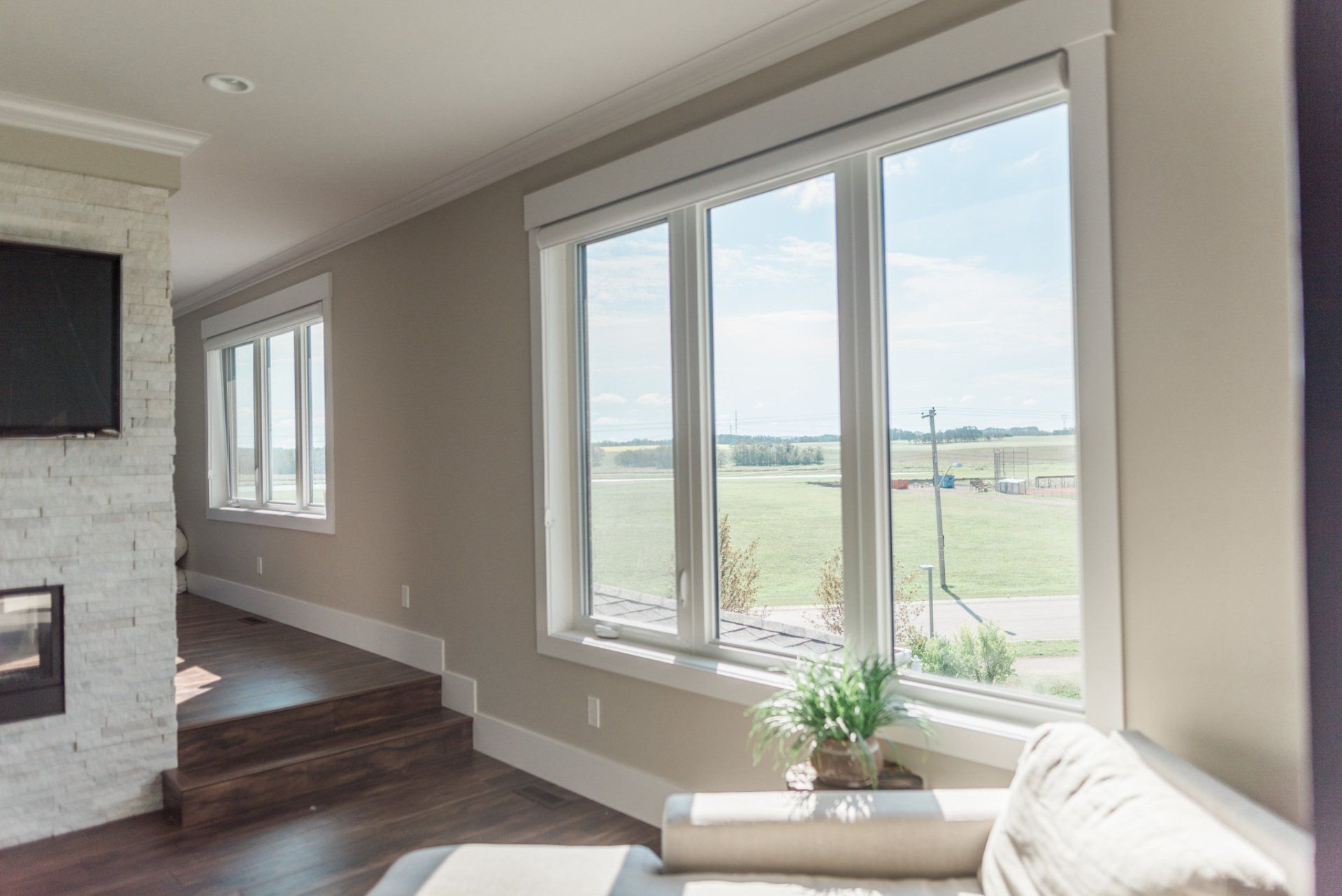 installation of windows and doors photo