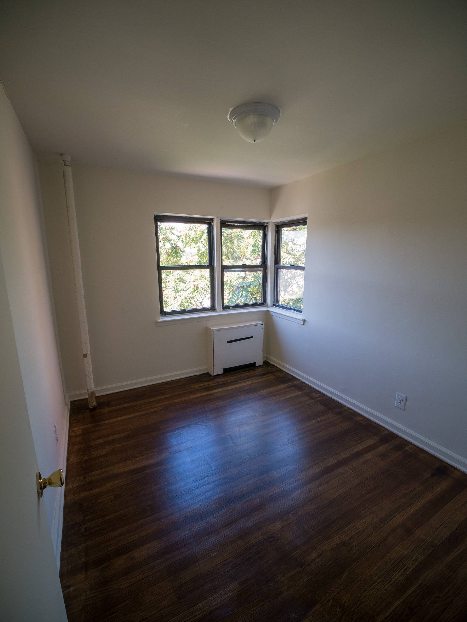 One Bedroom Apartments