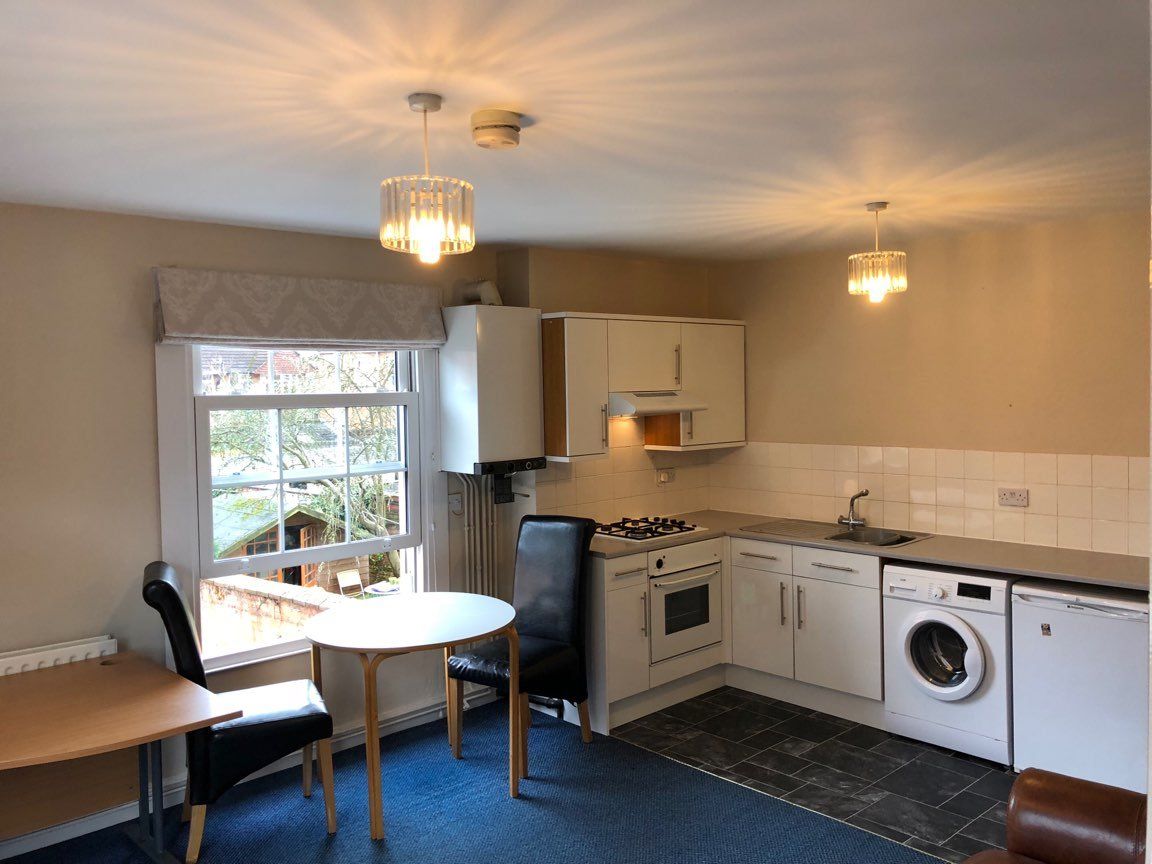 Flat 5, Bedford House, Victoria Street