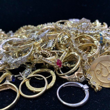 Luxury Necklaces — Ft. Meyers, FL — Larry's Estate Jewelry & Pawn Inc Luxury Necklaces — Ft. Meyers, FL — Larry's Estate Jewelry & Pawn Inc