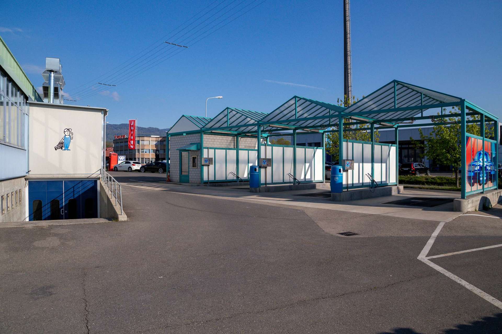 Station de lavage en libre service de la carrosserie Binggeli
