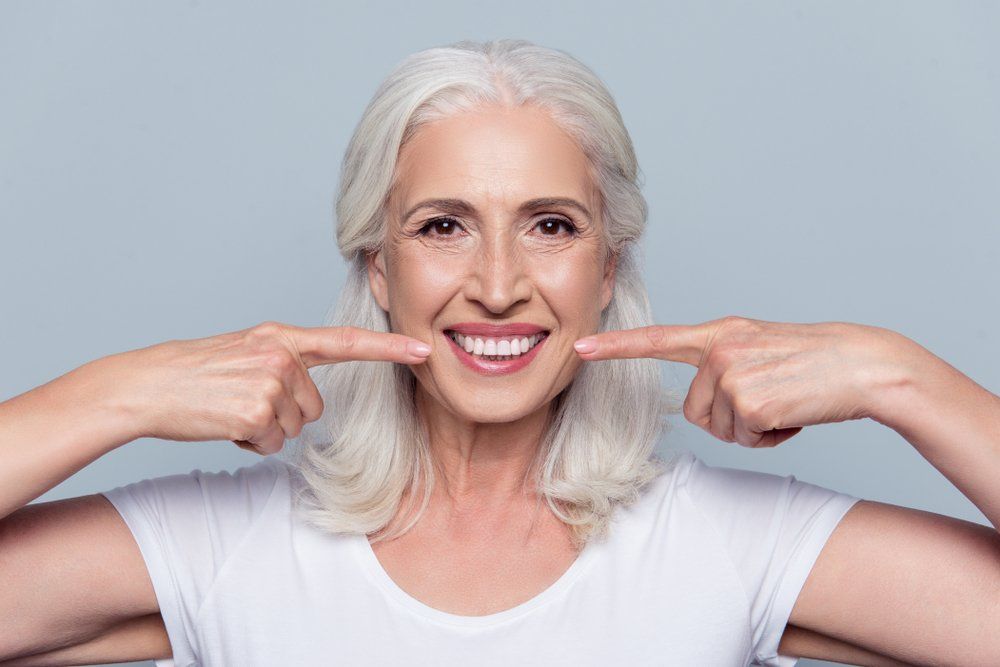 Smile/Full Mouth Implants