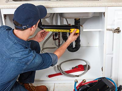 Fixing Pipe — Plumbing Service in Albany, OR Fixing Pipe — Plumbing Service in Albany, OR