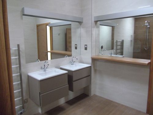 Bathroom tile flooring done by experts