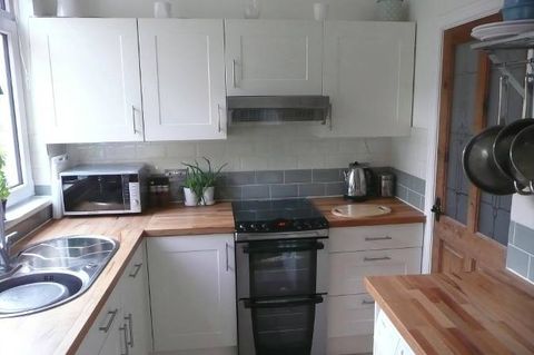 Kitchen installation