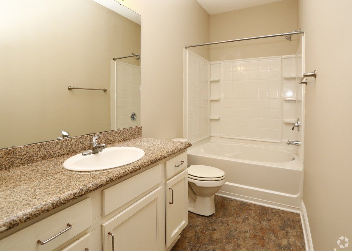 Luxury Apartment Bathroom