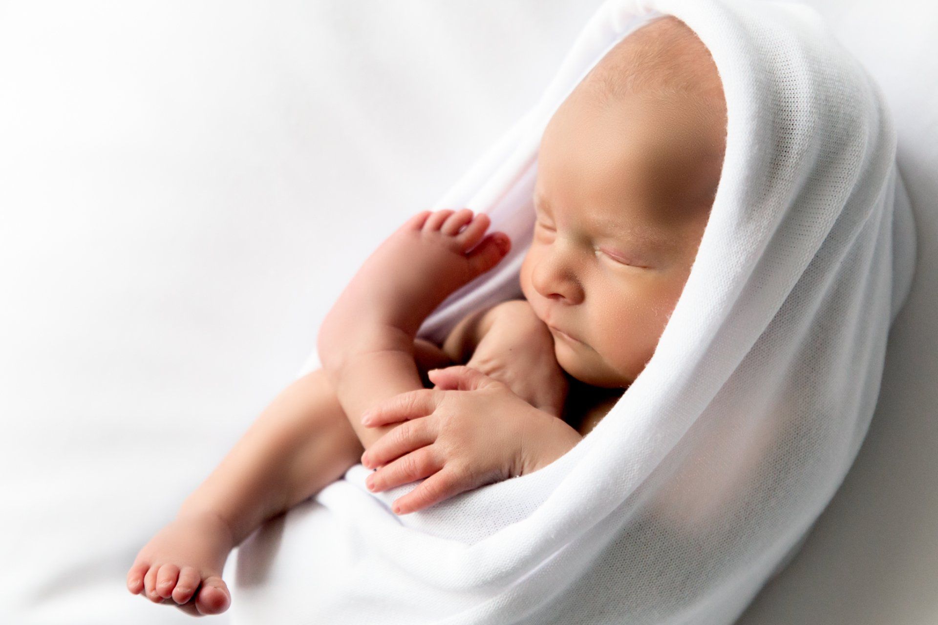 newborn-baby-photography-lowestoft-best-uk-photographers