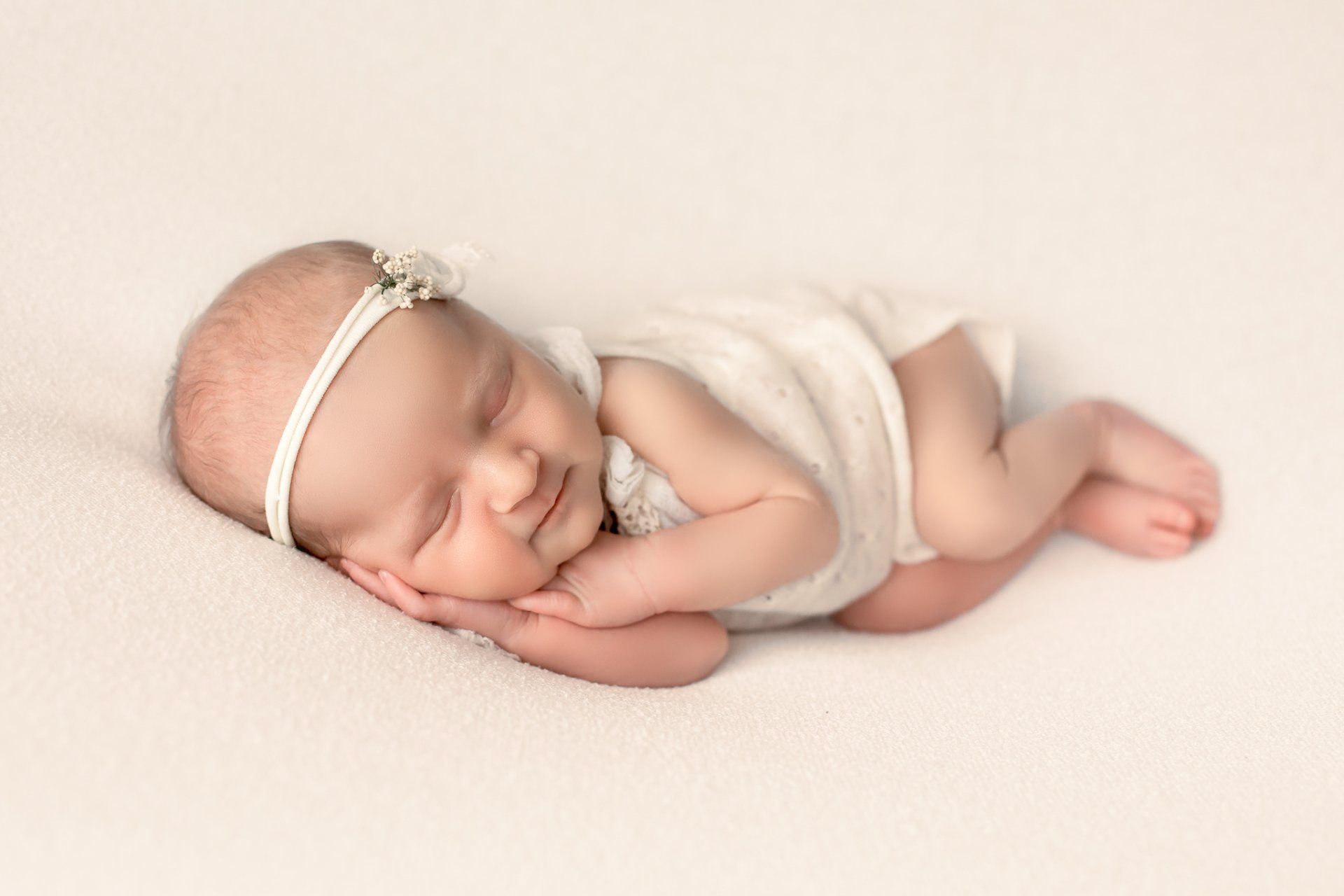 newborn-baby-photography-lowestoft-best-uk-photographers