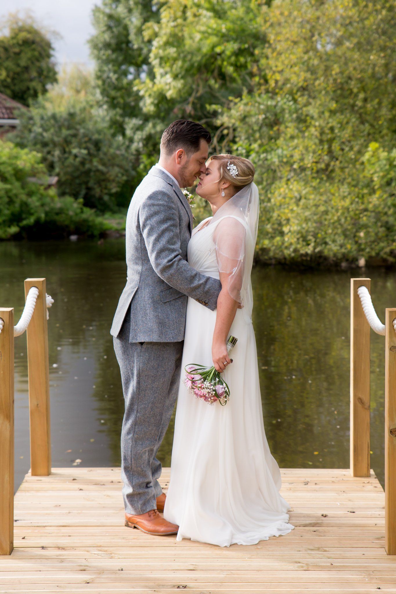 wedding photography lowestoft beccles suffolk norfolk norwich elms barn