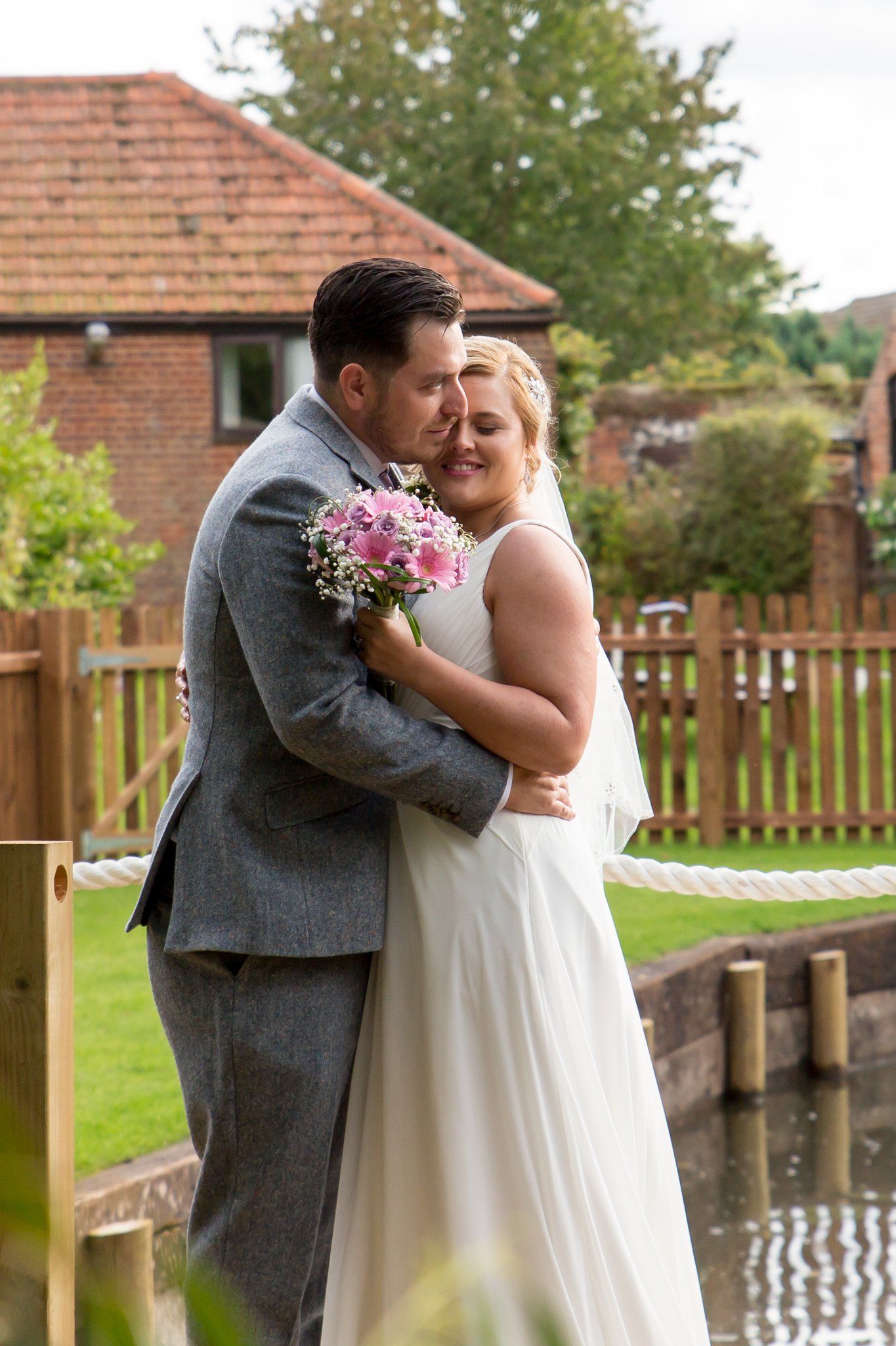 wedding photography lowestoft beccles suffolk norfolk norwich elms barn