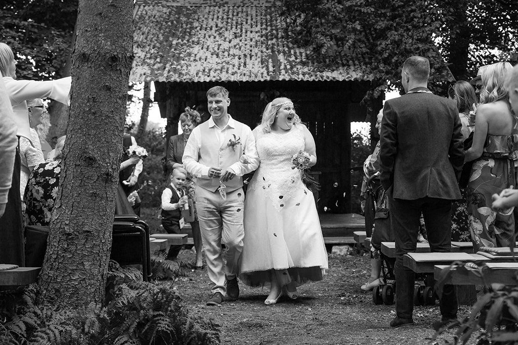 wedding photographers lowestoft suffolk norfolk photography norwich hush venues outdoor ceremony