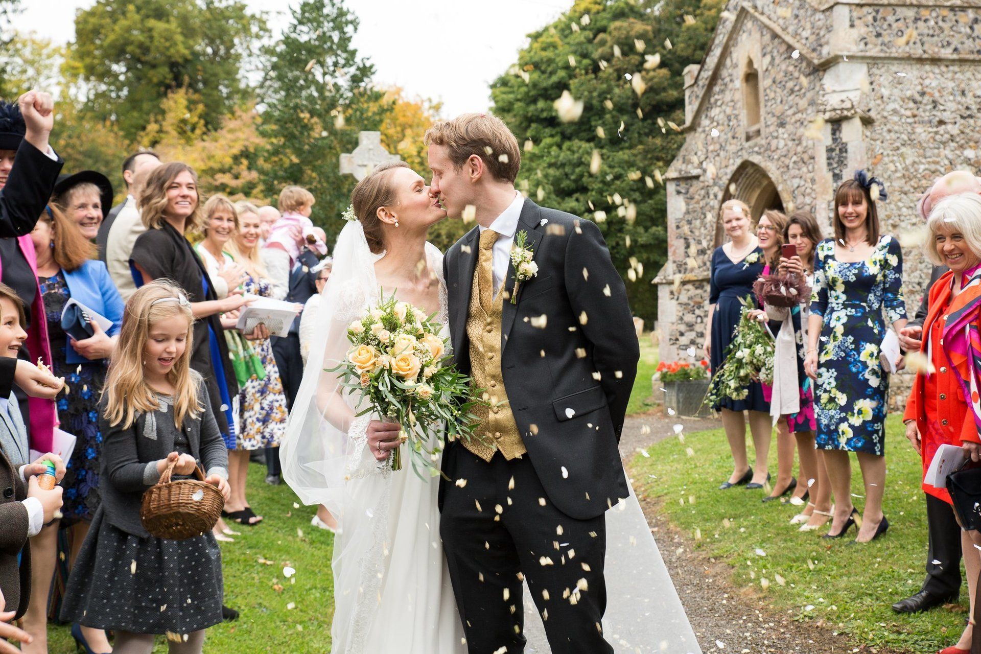 wedding-photography-suffolk-norfolk-bruisyard