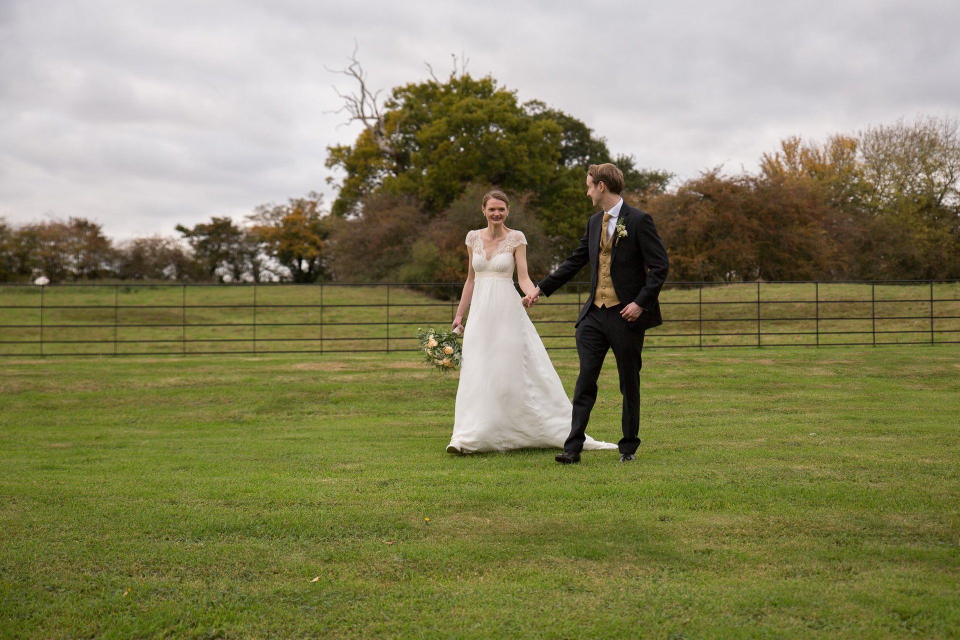 wedding-photography-suffolk-norfolk-bruisyard