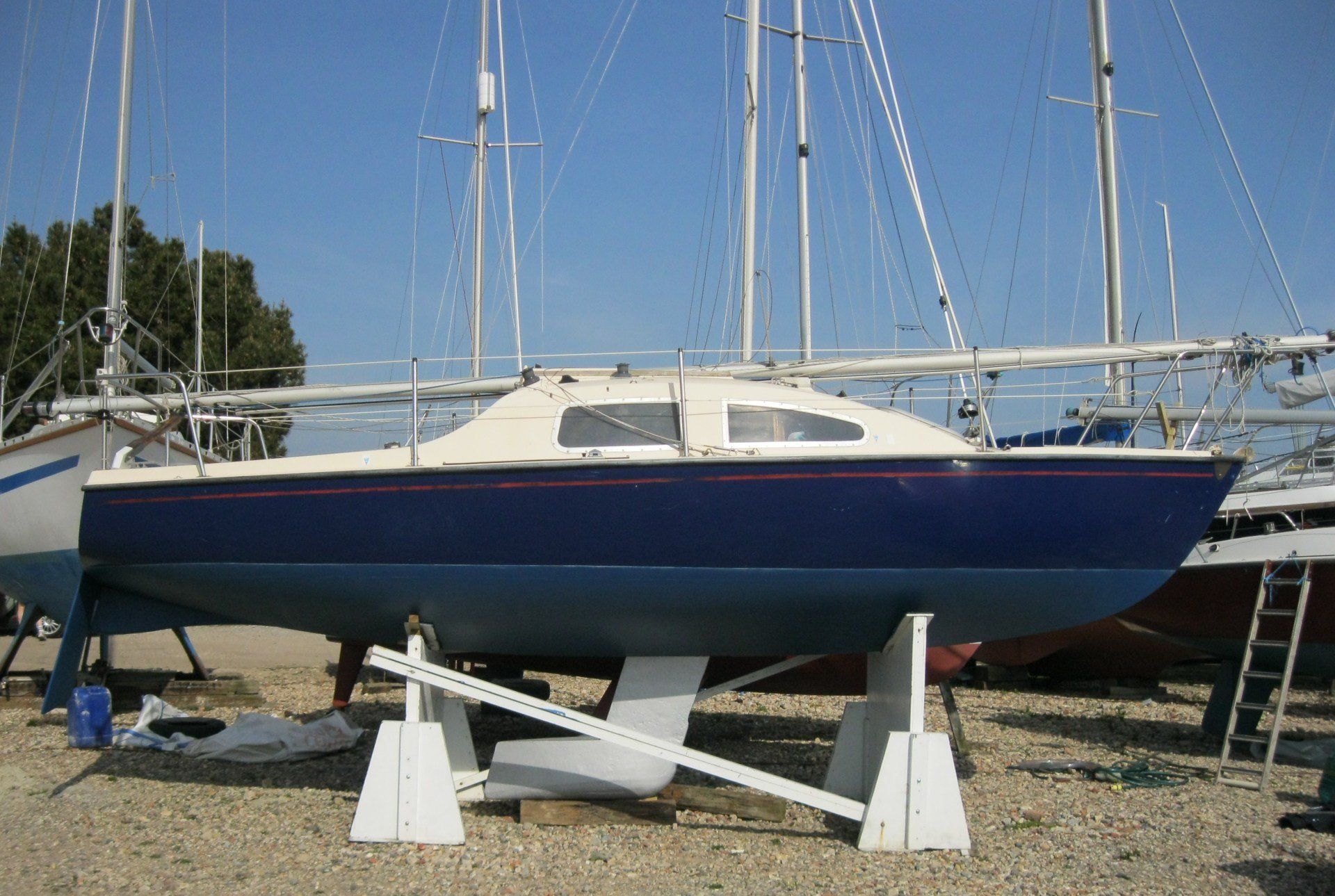 Anderson 22 yacht survey