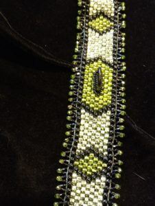 Gorgeous Green Collar
