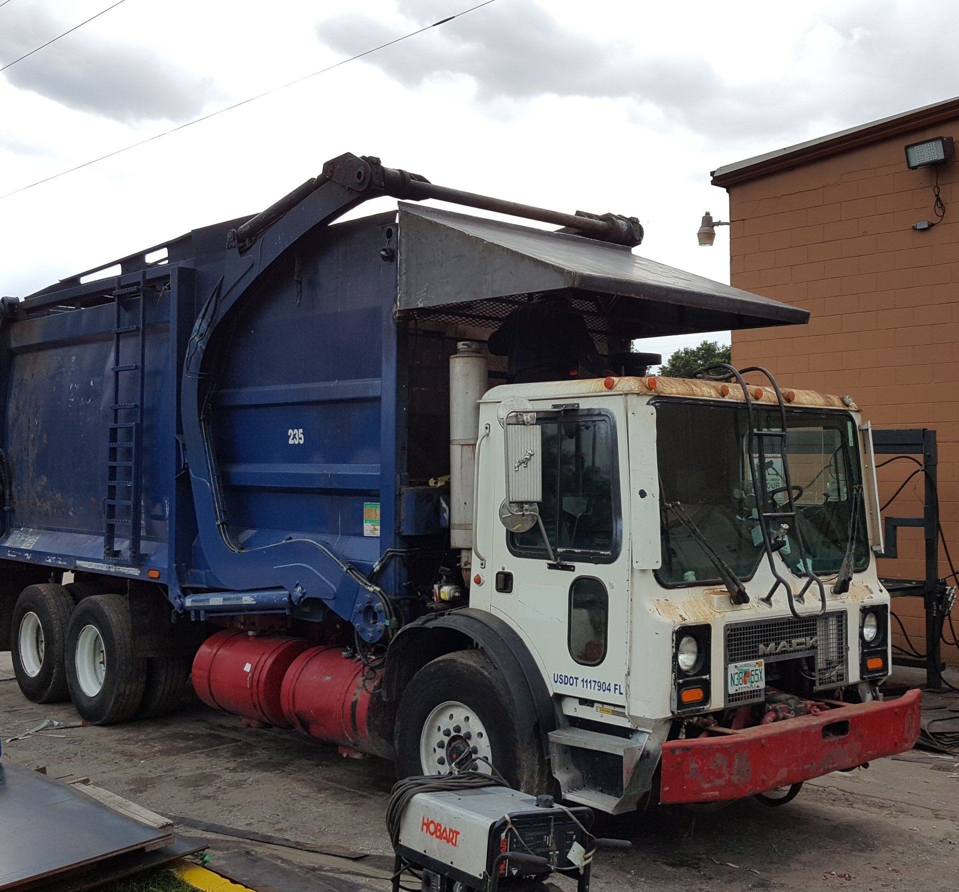 Trash Truck Repair