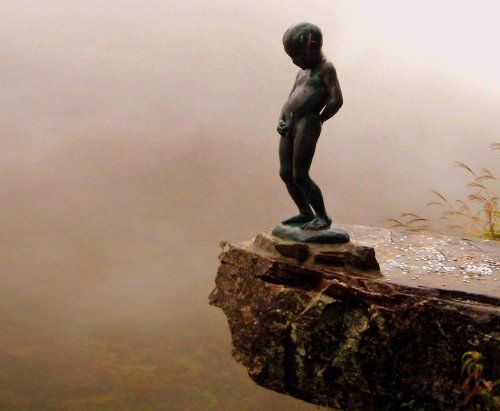 The Peeing Boy Statue of Iyakei Gorge