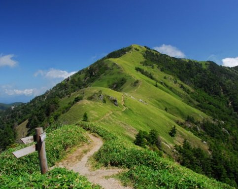 The mighty Mt Tsurugi of the Iya Valley