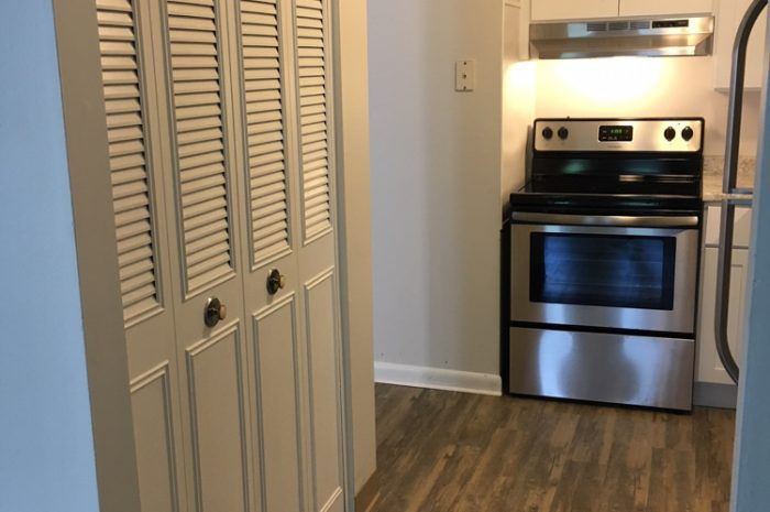 River Hollow Apartments