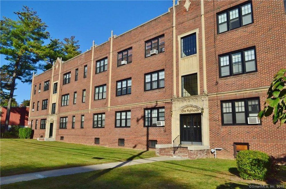 The Highlands Apartments