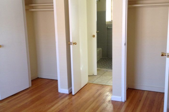 Parkcrest Apartment