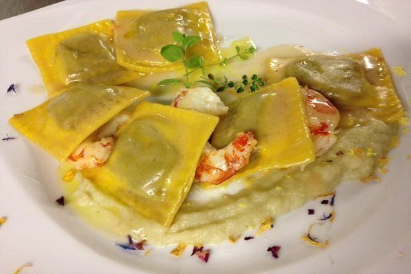 tortelloni ripieni fatti in casa
