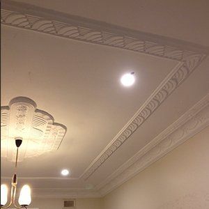 fixed ceiling with lights
