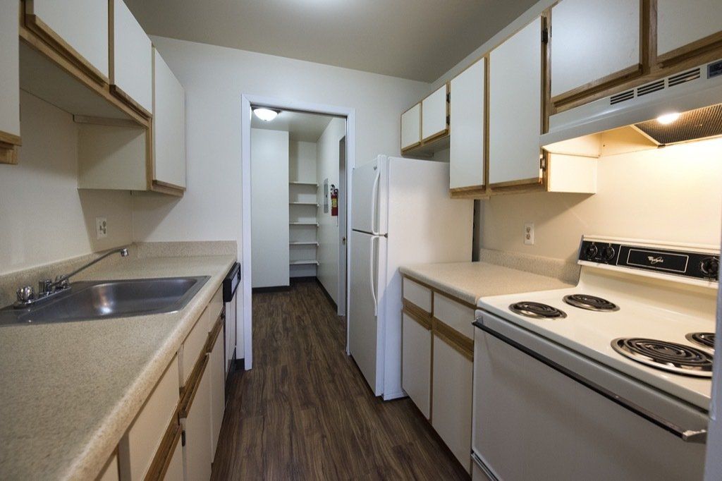Kitchen 4