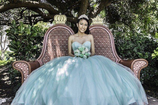 Quinceanera limo service Fresno