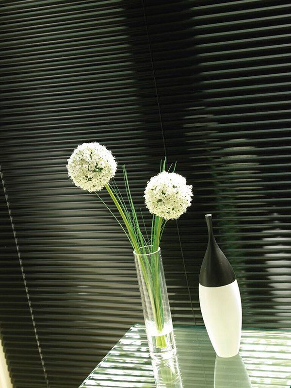 Green blinds