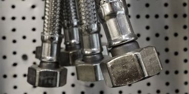 Manuli Hoses & Fittings