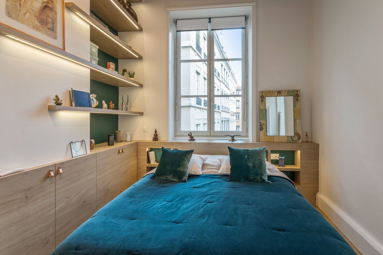 Agencement d'intérieur pour chambre dans un appartement rénové par Atelier OCTA
