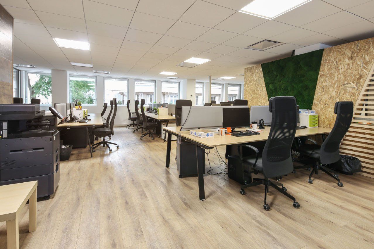 Agencement de bureaux après rénovation