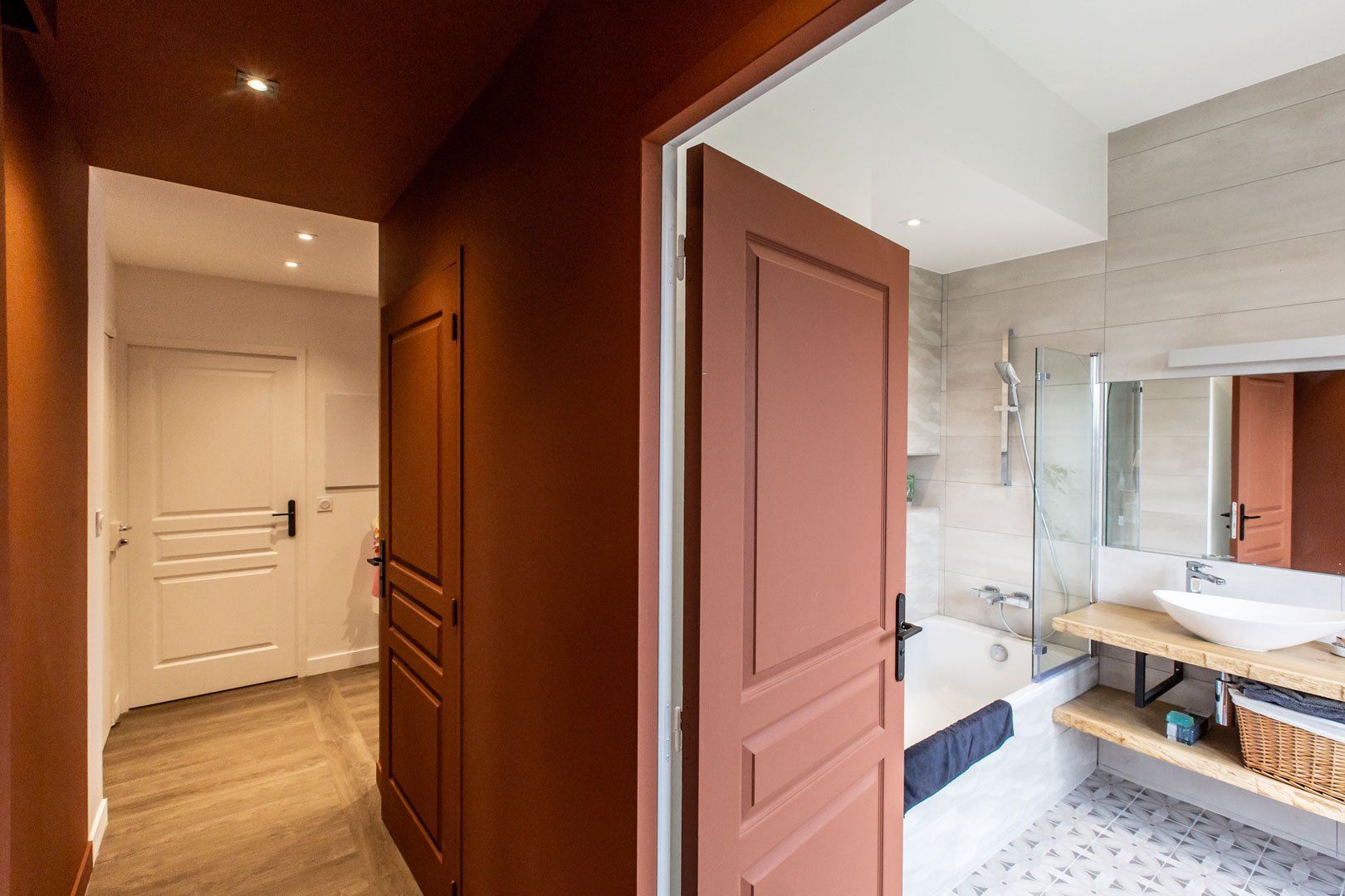 Salle de bain rénovée dans un appartement