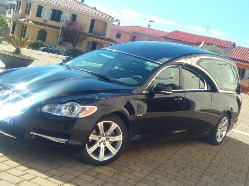 auto funebre