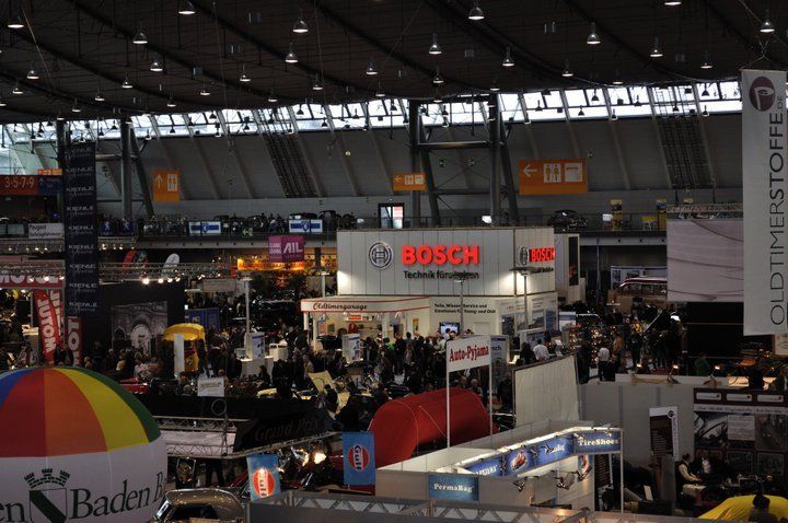 Retro Classics 2011 in Messe Stuttgart