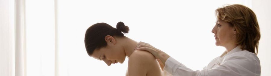 Our professional therapist administering muscle therapy